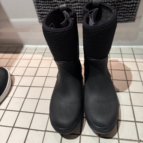 Bogs - Crandall II Mid Women's Winter Boots - Picture 1 of 5